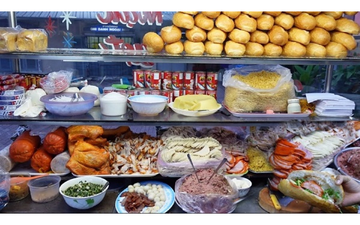 mở tiệm b&aacute;nh m&igrave; cần bao nhi&ecirc;u vốn