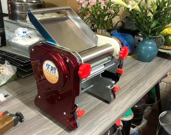M&aacute;y c&aacute;n bột b&aacute;nh bao gi&uacute;p n&acirc;ng cao hiệu suất l&agrave;m việc