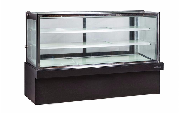 Tủ trưng b&agrave;y b&aacute;nh kem mang nhiều c&ocirc;ng dụng hữu &iacute;ch