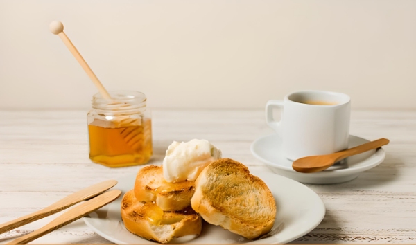 Hướng dẫn c&aacute;ch l&agrave;m b&aacute;nh m&igrave; nướng mật ong