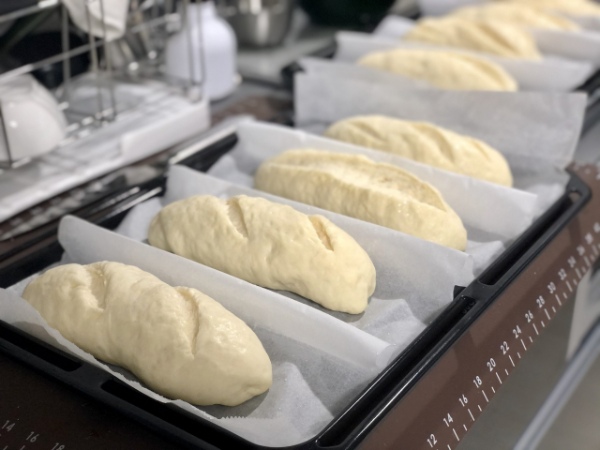 Tạo h&igrave;nh cho b&aacute;nh m&igrave;