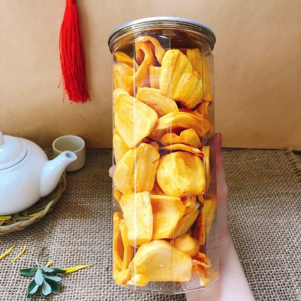 Bảo quản mít sấy đúng cách có thể giữ được hương vị và độ giòn của món ăn đến 6 tháng