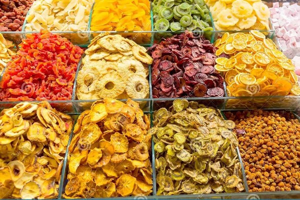 Hoa quả sấy kh&ocirc; được loại bỏ ho&agrave;n to&agrave;n h&agrave;m lượng nước b&ecirc;n trong