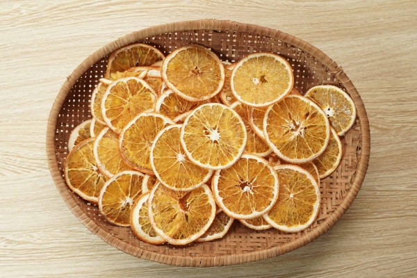 Hoa quả c&oacute; thể sấy bằng l&ograve; nướng