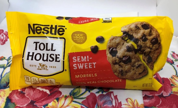 Những chiếc bánh quy Toll House Crunch Cookies đầu tiên được ra đời vào năm 1937