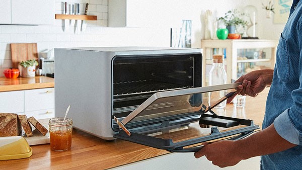 L&ograve; nướng l&agrave; thiết bị hiện đại gi&uacute;p bạn c&oacute; m&oacute;n ăn thơm ngon, dinh dưỡng v&agrave; đảm bảo sự an to&agrave;n, kh&ocirc;ng bị bỏng