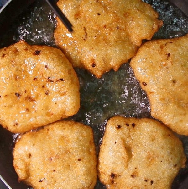Chi&ecirc;n chả c&aacute; sao cho v&agrave;ng đều hai mặt l&agrave; được