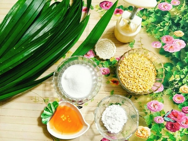 Nguy&ecirc;n liệu cần c&oacute; trong c&aacute;ch s&ecirc;n nh&acirc;n đậu xanh l&aacute; dứa