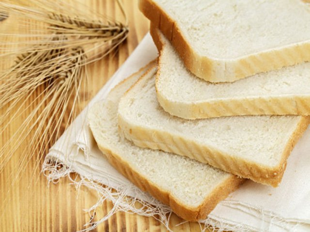 b&aacute;nh m&igrave; trắng