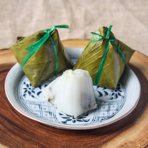 C&aacute;ch l&agrave;m b&aacute;nh gi&ograve; bằng tủ nấu cơm c&ocirc;ng nghiệp