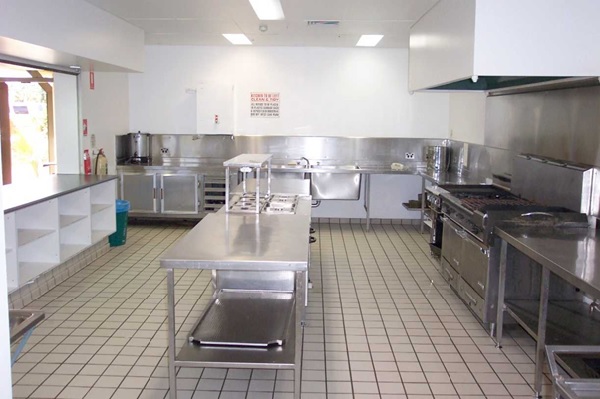 C&aacute;c thiết bị bếp c&ocirc;ng nghiệp TPHCM, chậu rửa c&ocirc;ng nghiệp khu vực sơ chế